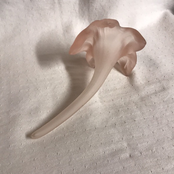 Vintage Pink Bud Vase Lily Shaped Flower 7” long - Picture 4 of 5